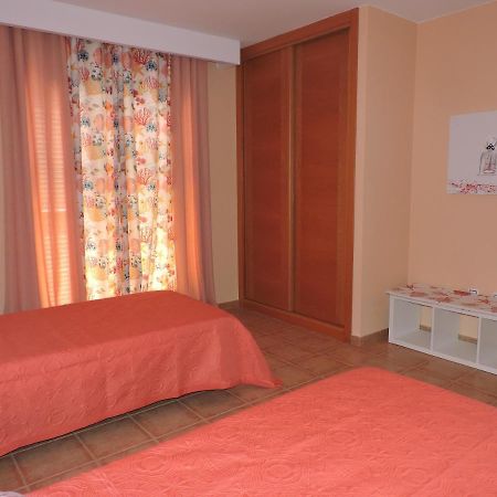 Villa Ventura - Piscina Climatizada & Aire Acondicionado カレタ・デ・フステ エクステリア 写真