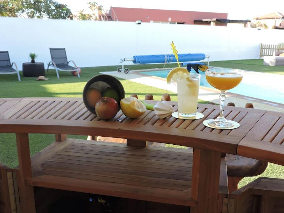 Villa Ventura - Piscina Climatizada & Aire Acondicionado カレタ・デ・フステ エクステリア 写真